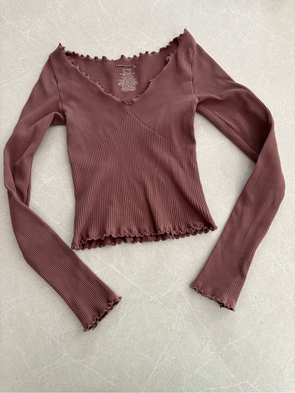 Free People Ribbed V-Neck Lettuce-Edge Long Sleeve Top - Mauve Rose Size XS S
